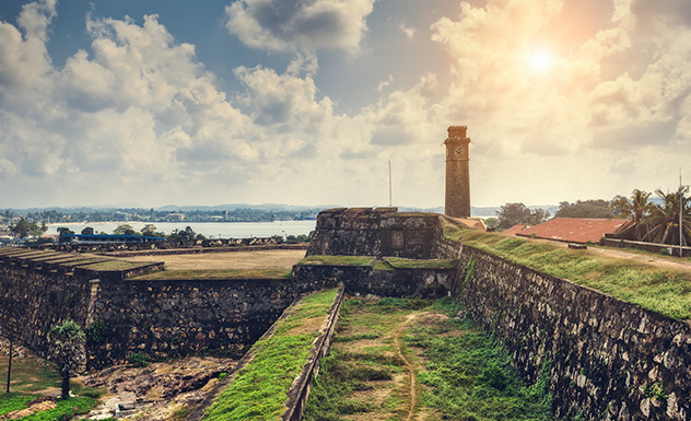 Treasure Hunting in the Galle Fort - Experience - Sri Lanka In Style